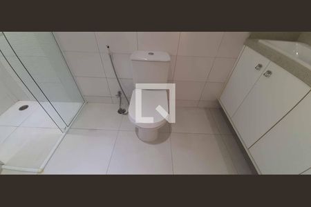 Casa à venda com 398m², 6 quartos e sem vaga Casa à venda com 398m², 6 quartos e sem vagaBanheiro da Suíte 2