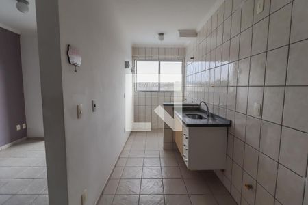 Apartamento à venda com 64m², 3 quartos e 1 vaga Apartamento à venda com 64m², 3 quartos e 1 vagaCozinha e Área de Serviço