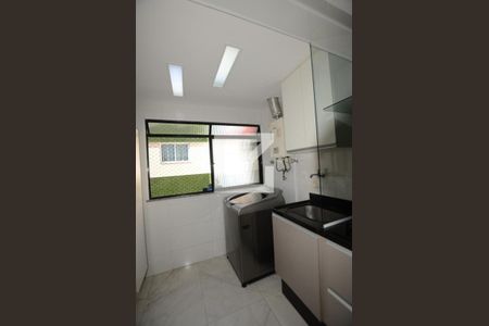 Apartamento à venda com 114m², 4 quartos e 2 vagasArea de Serviço