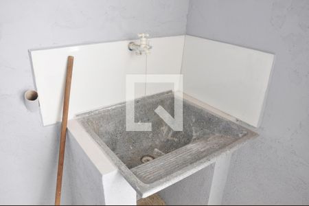 Casa à venda com 212m², 3 quartos e 1 vaga Casa à venda com 212m², 3 quartos e 1 vagaCasa 03 - Quintal e Área de Serviço