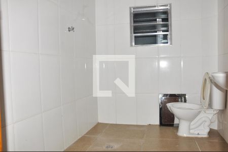 Casa à venda com 212m², 3 quartos e 1 vaga Casa à venda com 212m², 3 quartos e 1 vagaCasa 02 - Banheiro