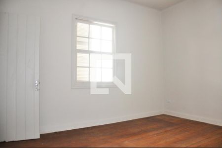 Casa à venda com 212m², 3 quartos e 1 vaga Casa à venda com 212m², 3 quartos e 1 vagaCasa 01 - Quarto