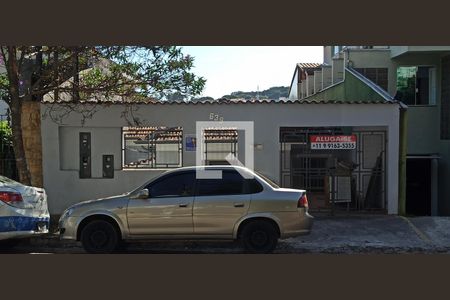 Casa à venda com 212m², 3 quartos e 1 vaga Casa à venda com 212m², 3 quartos e 1 vagaFachada do Imóvel