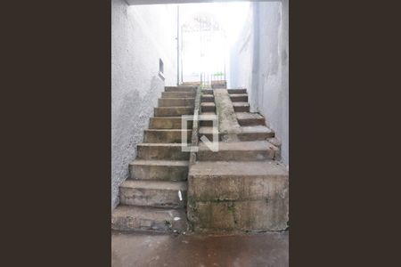 Casa à venda com 212m², 3 quartos e 1 vaga Casa à venda com 212m², 3 quartos e 1 vagaCasa 02 - Corredor Externo