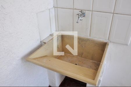 Casa à venda com 212m², 3 quartos e 1 vaga Casa à venda com 212m², 3 quartos e 1 vagaCasa 01 - Área de Serviço