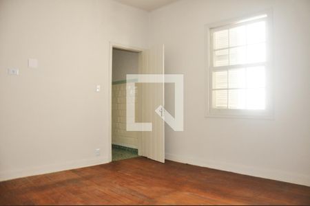 Casa à venda com 212m², 3 quartos e 1 vaga Casa à venda com 212m², 3 quartos e 1 vagaCasa 01 - Quarto