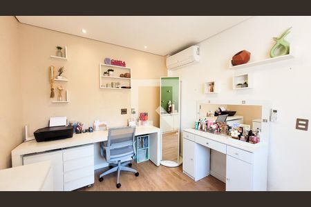 Apartamento à venda com 83m², 2 quartos e 2 vagasQuarto