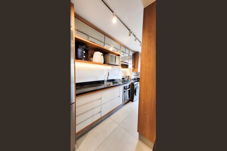 Apartamento à venda com 83m², 2 quartos e 2 vagasCozinha