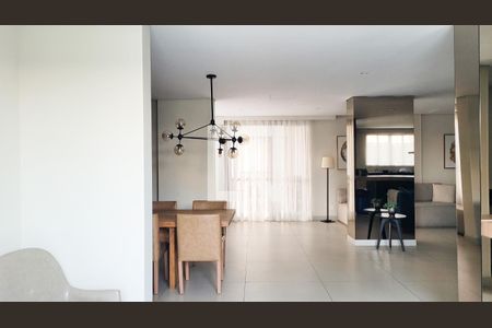 Apartamento à venda com 83m², 2 quartos e 2 vagasÁrea comum - Salão de festas
