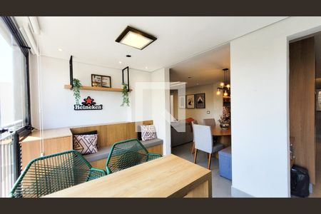 Apartamento à venda com 83m², 2 quartos e 2 vagasVaranda da Sala