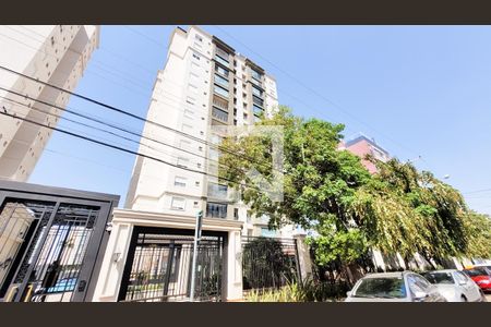 Apartamento à venda com 83m², 2 quartos e 2 vagasFachada e portaria