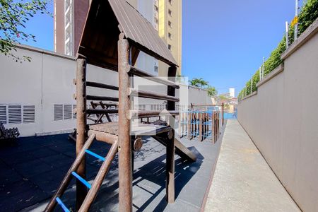 Apartamento à venda com 90m², 3 quartos e 2 vagasÁrea comum - Playground