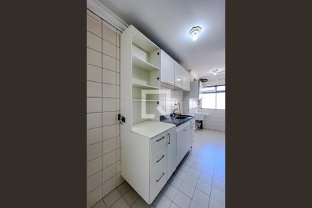 Apartamento à venda com 90m², 3 quartos e 2 vagasCozinha