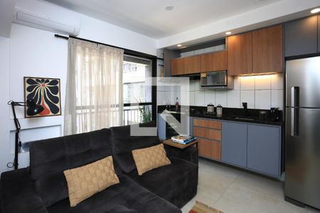 Sala de apartamento para alugar com 2 quartos, 39m² em Cidade Jardim, São Paulo