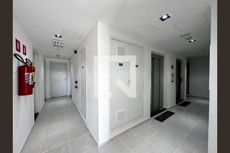 Apartamento à venda com 30m², 2 quartos e sem vagaHall Apartamento