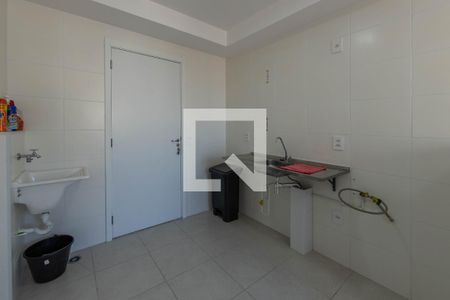 Sala/Cozinha de apartamento para alugar com 1 quarto, 27m² em Vila Ema, São Paulo