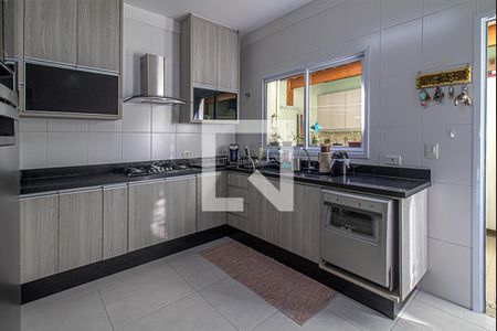 Casa à venda com 150m², 3 quartos e 3 vagascozinha