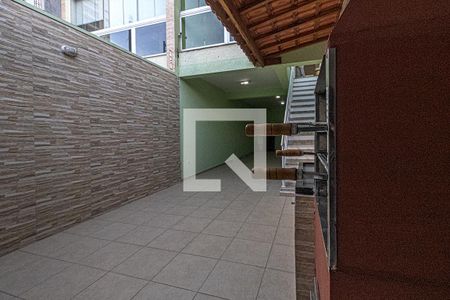 Casa à venda com 150m², 3 quartos e 3 vagasgaragem com churrasqueira