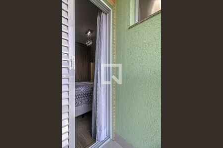 Casa à venda com 150m², 3 quartos e 3 vagassacada na suíte