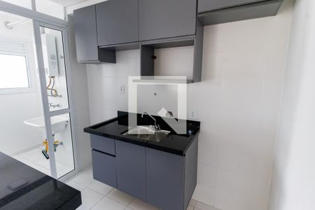 Apartamento à venda com 51m², 2 quartos e sem vaga Apartamento à venda com 51m², 2 quartos e sem vagaCozinha - Armários