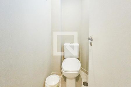 Casa de condomínio para alugar com 330m², 4 quartos e 4 vagas Casa de condomínio para alugar com 330m², 4 quartos e 4 vagasLavabo