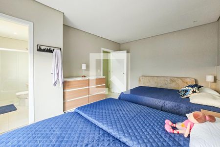 Casa de condomínio para alugar com 330m², 4 quartos e 4 vagas Casa de condomínio para alugar com 330m², 4 quartos e 4 vagasSuíte 4