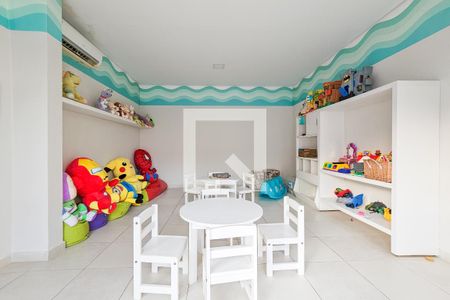 Casa de condomínio para alugar com 330m², 4 quartos e 4 vagas Casa de condomínio para alugar com 330m², 4 quartos e 4 vagasÁrea de Lazer