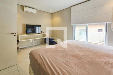 Casa de condomínio para alugar com 330m², 4 quartos e 4 vagas Casa de condomínio para alugar com 330m², 4 quartos e 4 vagasSuite 1