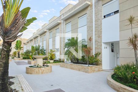 Casa de condomínio para alugar com 330m², 4 quartos e 4 vagas Casa de condomínio para alugar com 330m², 4 quartos e 4 vagasÁrea de Lazer