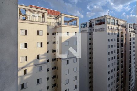 Apartamento à venda com 46m², 2 quartos e 1 vagaÁrea de Serviço - vista