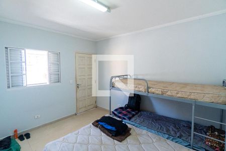 Casa à venda com 280m², 5 quartos e 3 vagas Casa à venda com 280m², 5 quartos e 3 vagasEdícula - Suite