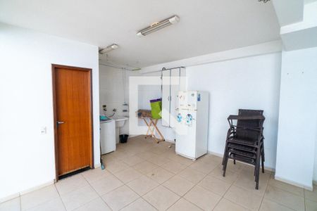 Casa à venda com 280m², 5 quartos e 3 vagas Casa à venda com 280m², 5 quartos e 3 vagasÁrea de Serviço