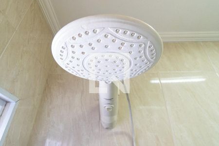 Casa à venda com 280m², 5 quartos e 3 vagas Casa à venda com 280m², 5 quartos e 3 vagasEdícula - Banheiro da Suite Detalhe