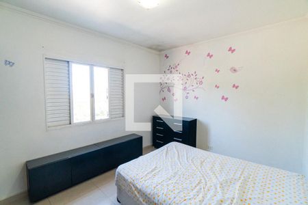 Casa à venda com 280m², 5 quartos e 3 vagas Casa à venda com 280m², 5 quartos e 3 vagasQuarto 1