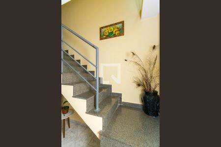 Escada de casa à venda com 3 quartos, 150m² em Vila Independencia, São Paulo
