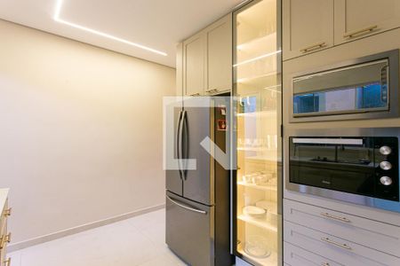 Casa à venda com 180m², 3 quartos e 1 vaga Casa à venda com 180m², 3 quartos e 1 vagaCozinha