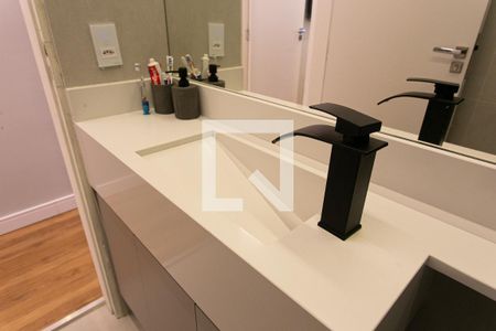 Casa à venda com 180m², 3 quartos e 1 vaga Casa à venda com 180m², 3 quartos e 1 vagaBanheiro Social