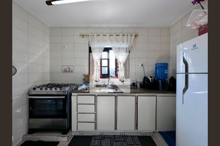 Casa à venda com 137m², 3 quartos e 2 vagasCozinha