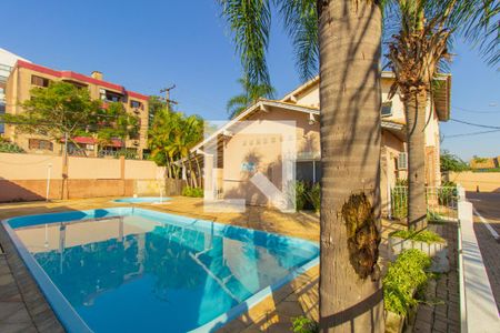 Casa de condomínio à venda com 98m², 4 quartos e 2 vagas Casa de condomínio à venda com 98m², 4 quartos e 2 vagasÁrea comum - Piscina