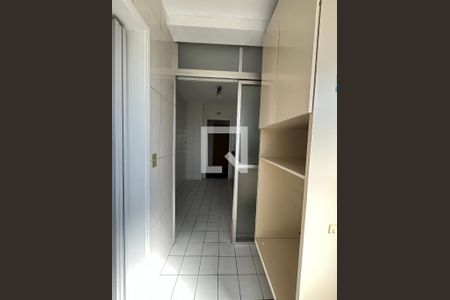 Apartamento à venda com 70m², 2 quartos e 1 vaga Apartamento à venda com 70m², 2 quartos e 1 vagaÁrea de Serviço