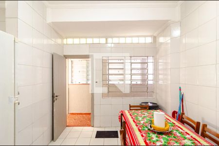 Casa à venda com 190m², 3 quartos e 1 vaga Casa à venda com 190m², 3 quartos e 1 vagaCozinha