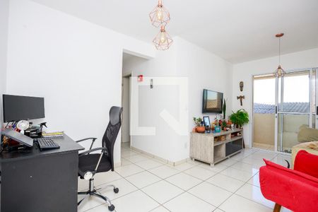 Sala de apartamento à venda com 3 quartos, 65m² em Vila das Belezas, São Paulo