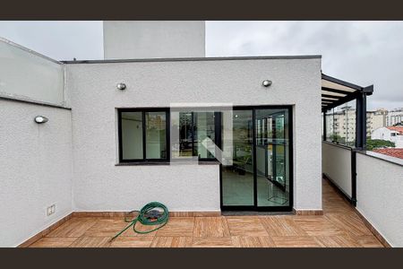 Apartamento à venda com 90m², 1 quarto e 2 vagas Apartamento à venda com 90m², 1 quarto e 2 vagasCobertura