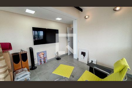 Apartamento à venda com 90m², 1 quarto e 2 vagas Apartamento à venda com 90m², 1 quarto e 2 vagasCobertura - Sala de Tv