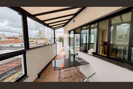 Apartamento à venda com 90m², 1 quarto e 2 vagas Apartamento à venda com 90m², 1 quarto e 2 vagasCobertura