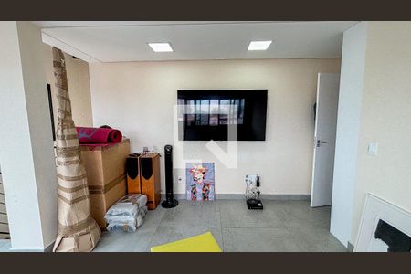 Apartamento à venda com 90m², 1 quarto e 2 vagas Apartamento à venda com 90m², 1 quarto e 2 vagasCobertura - Sala de Tv