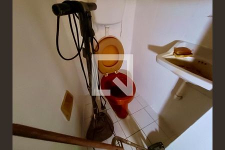 Apartamento à venda com 90m², 3 quartos e sem vaga Apartamento à venda com 90m², 3 quartos e sem vagaBanheiro serviço