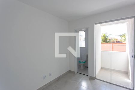 Casa à venda com 112m², 2 quartos e 1 vaga Casa à venda com 112m², 2 quartos e 1 vagaQuarto