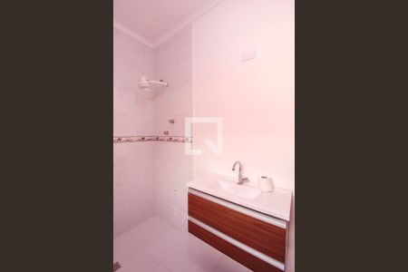 Casa à venda com 196m², 4 quartos e 2 vagas Casa à venda com 196m², 4 quartos e 2 vagasBanheiro