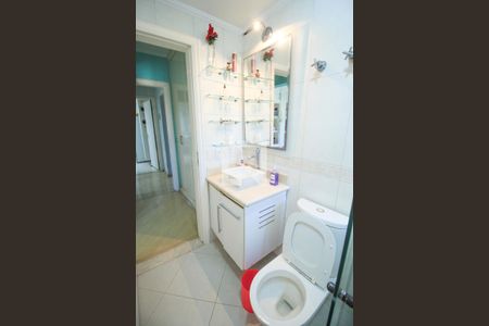 Apartamento à venda com 134m², 3 quartos e 2 vagas Apartamento à venda com 134m², 3 quartos e 2 vagasBanheiro 2